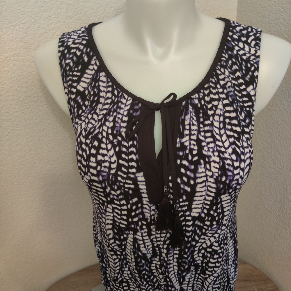 White house black market